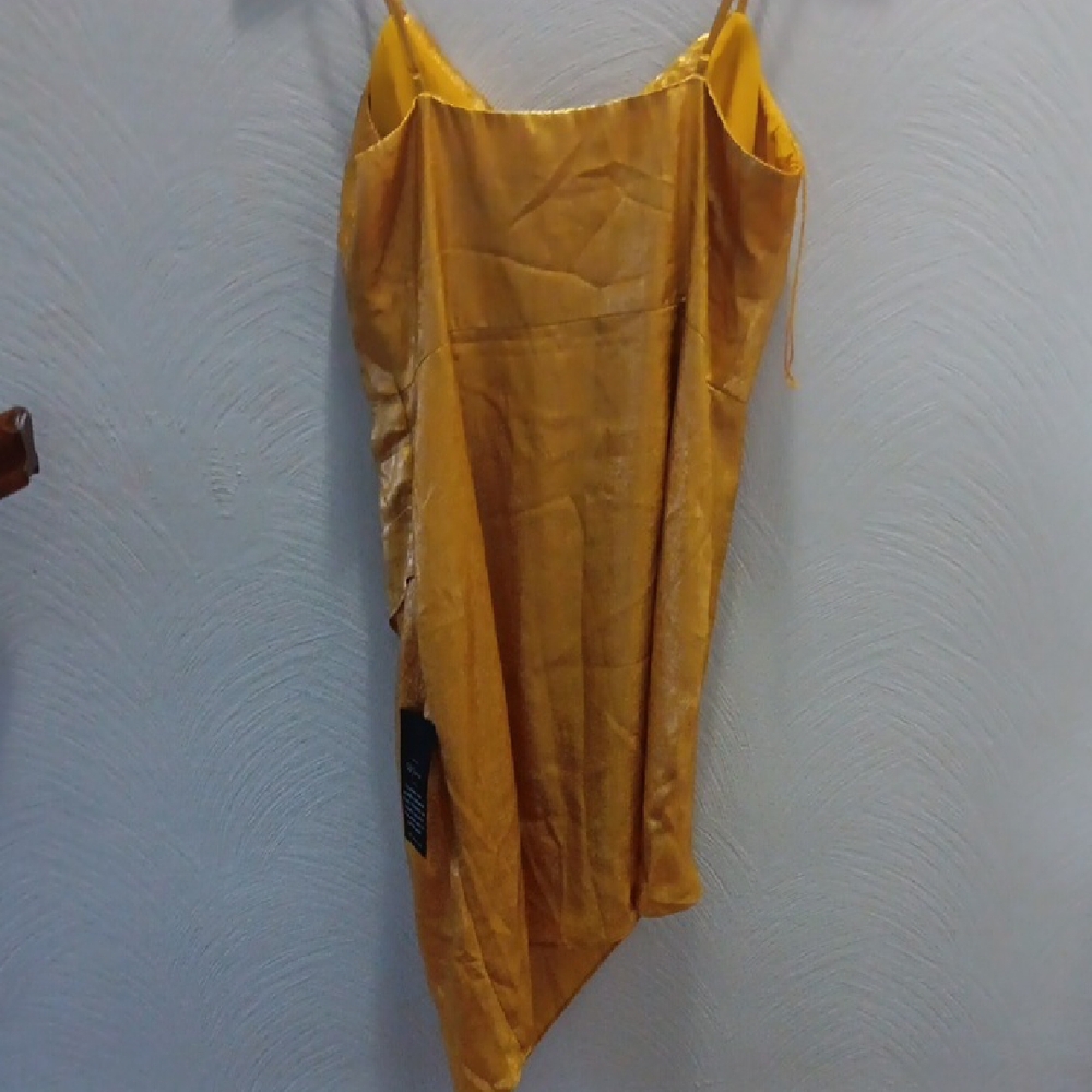 Adrianna Papell Gold Dress NWT - Picture 4 of 4